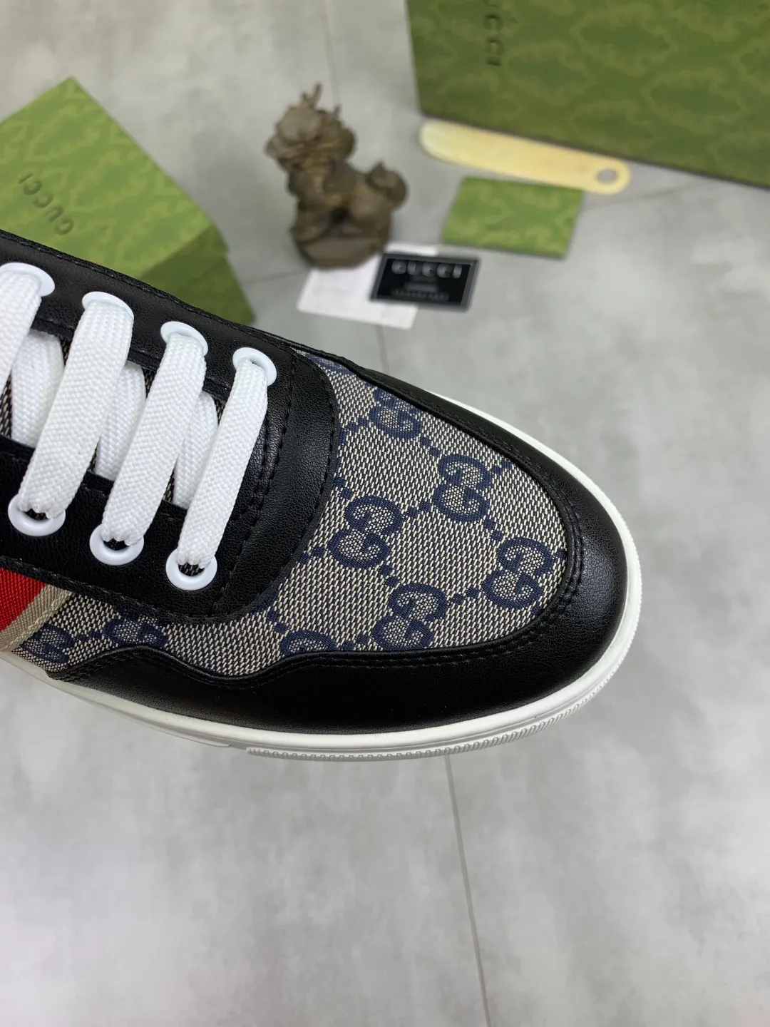Men's men's shoes 💰P440💰 [New model] (GUCCI) official website's latest 🎁🎁casual and fashionable men's shoes 👟, hot style 💥 style is simple and elegant, exclusive for trendy men. Unique official website's latest brand double G elements Original 👑Gucci decoration, fashionable and generous, the fabric is original frosted calfskin✅Fully imported first-layer pigskin lining, the official website specifies wear-resistant, lightweight original rubber casual outsole, the classic model is taken in real life🎬38-44 3️⃣ colors available